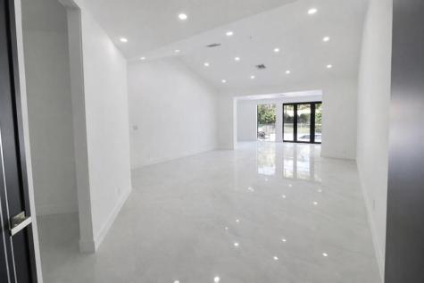 7011 Hialeah Lane Parkland FL 33067