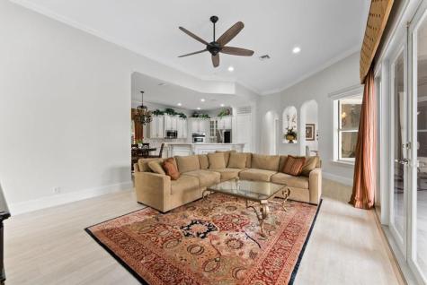6895 NW 108th Avenue Parkland FL 33076