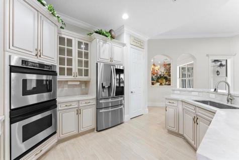 6895 NW 108th Avenue Parkland FL 33076