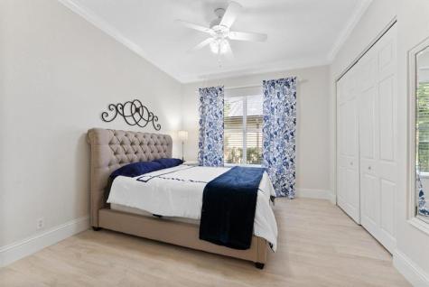 6895 NW 108th Avenue Parkland FL 33076