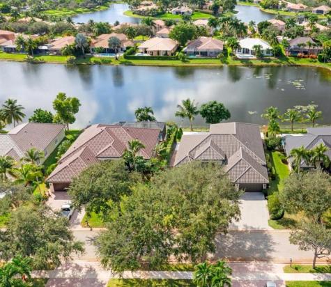 6895 NW 108th Avenue Parkland FL 33076