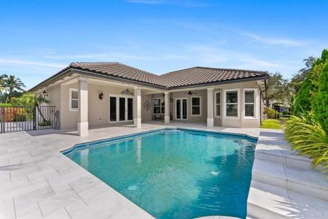 6895 NW 108th Avenue Parkland FL 33076