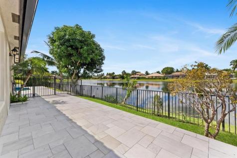 6895 NW 108th Avenue Parkland FL 33076