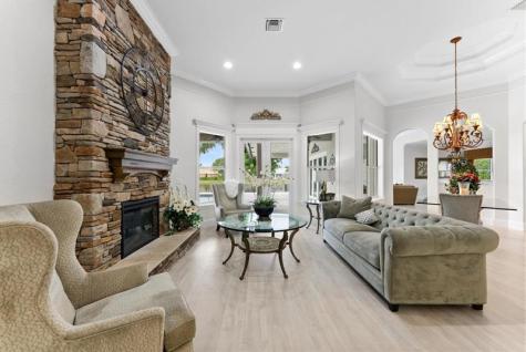 6895 NW 108th Avenue Parkland FL 33076
