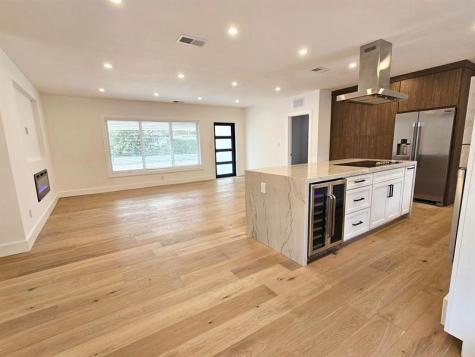 8801 N Miami Avenue El Portal FL 33150