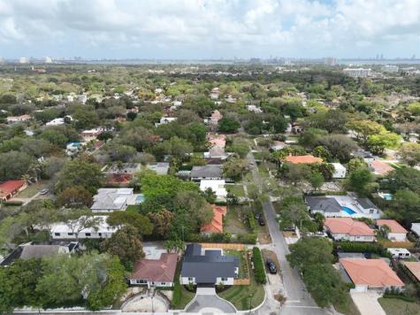 8801 N Miami Avenue El Portal FL 33150