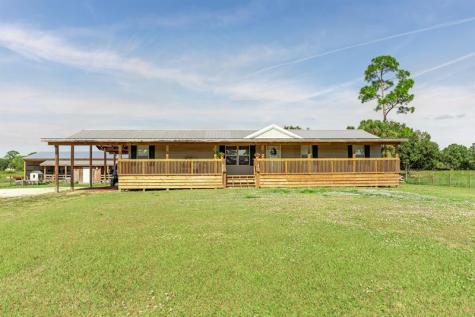 1075 SW Rucks Dairy Road Okeechobee FL 34974