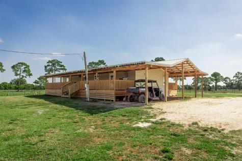 1075 SW Rucks Dairy Road Okeechobee FL 34974