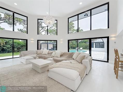 5100 Pineview Circle Delray Beach FL 33445