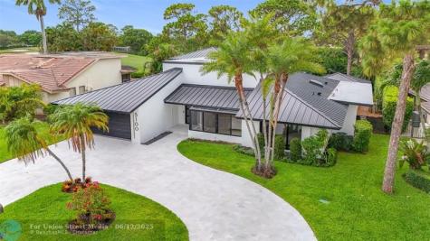5100 Pineview Circle Delray Beach FL 33445
