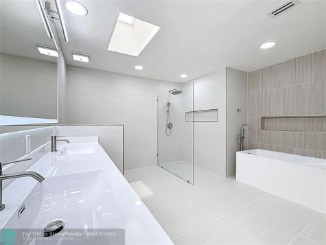 5100 Pineview Circle Delray Beach FL 33445