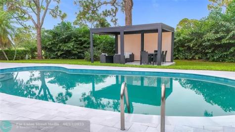 5100 Pineview Circle Delray Beach FL 33445