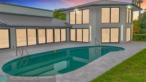 5100 Pineview Circle Delray Beach FL 33445