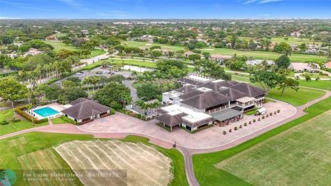 5100 Pineview Circle Delray Beach FL 33445