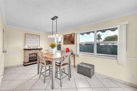 9661 NW 24th Place Sunrise FL 33322