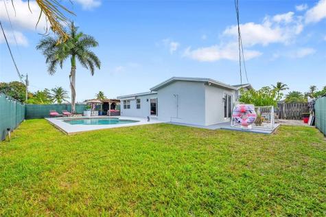 9661 NW 24th Place Sunrise FL 33322
