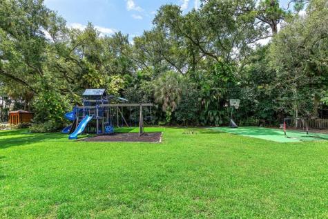 16389 Bridlewood Circle Delray Beach FL 33445