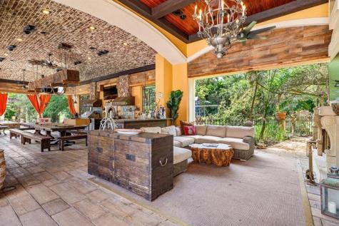 16389 Bridlewood Circle Delray Beach FL 33445