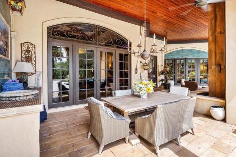16389 Bridlewood Circle Delray Beach FL 33445