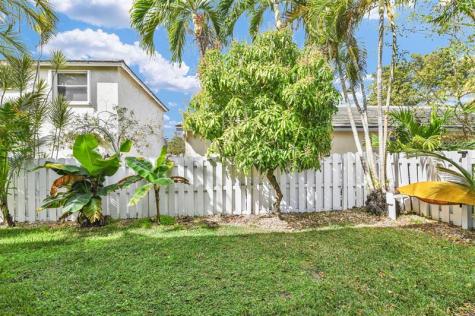 843 NW 98th Avenue Plantation FL 33324