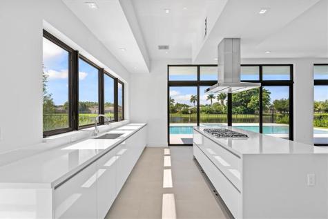 16722 S Botaniko Drive S Weston FL 33326