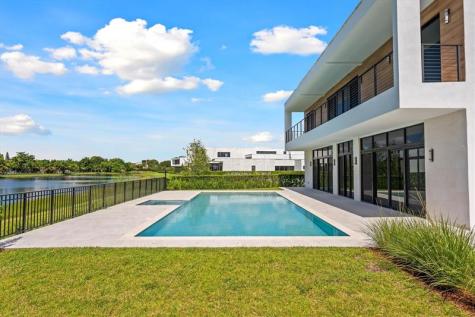 16722 S Botaniko Drive S Weston FL 33326