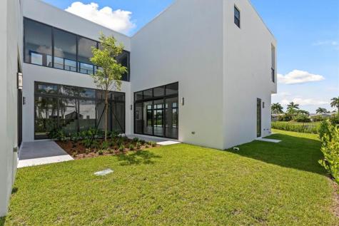 16722 S Botaniko Drive S Weston FL 33326