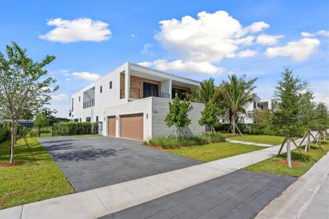 16722 S Botaniko Drive S Weston FL 33326