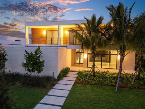 16722 S Botaniko Drive S Weston FL 33326