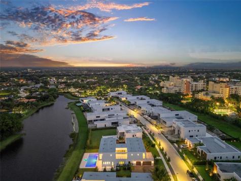 16722 S Botaniko Drive S Weston FL 33326