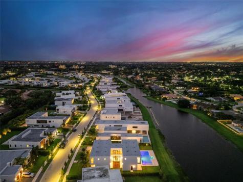 16722 S Botaniko Drive S Weston FL 33326
