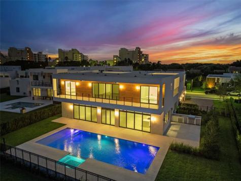 16722 S Botaniko Drive S Weston FL 33326
