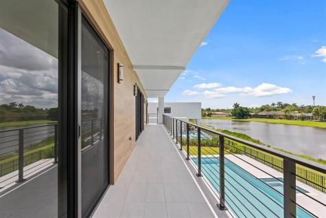 16722 S Botaniko Drive S Weston FL 33326