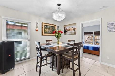 7303 NW 64th Street Tamarac FL 33321