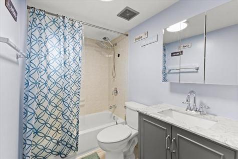 7303 NW 64th Street Tamarac FL 33321