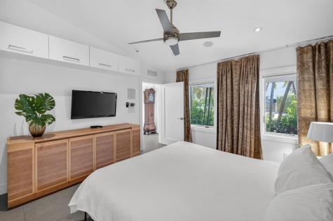 2925 N Atlantic Bl Fort Lauderdale FL 33308