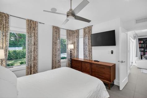 2925 N Atlantic Bl Fort Lauderdale FL 33308