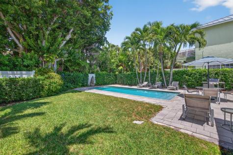 2925 N Atlantic Bl Fort Lauderdale FL 33308