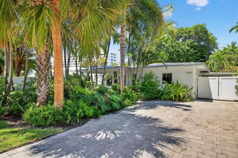 2925 N Atlantic Bl Fort Lauderdale FL 33308