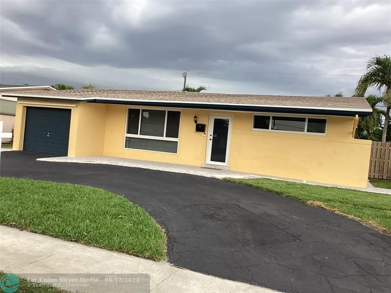 8571 NW 26th Street Sunrise FL 33322