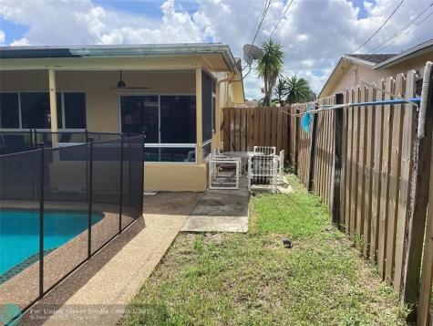 8571 NW 26th Street Sunrise FL 33322