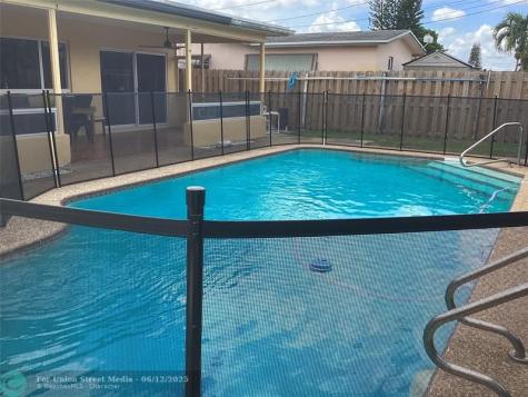 8571 NW 26th Street Sunrise FL 33322