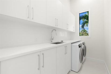 2724 NE 21st Court Fort Lauderdale FL 33305