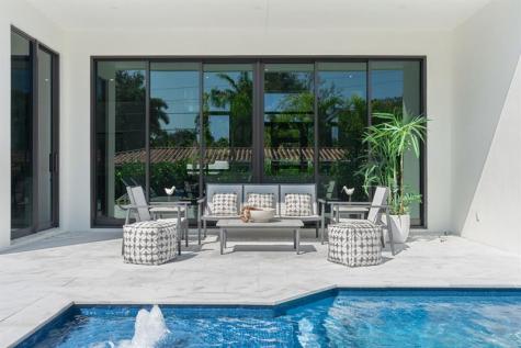 2724 NE 21st Court Fort Lauderdale FL 33305