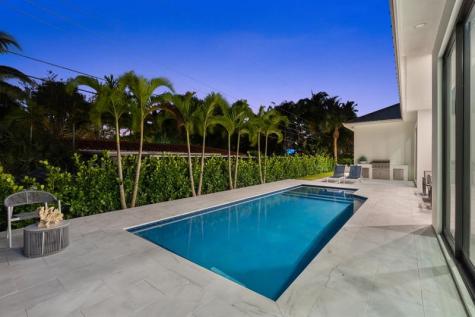 2724 NE 21st Court Fort Lauderdale FL 33305