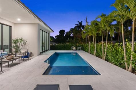 2724 NE 21st Court Fort Lauderdale FL 33305