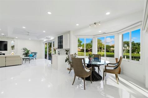10038 Vestal Place Coral Springs FL 33071