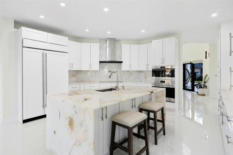 10038 Vestal Place Coral Springs FL 33071