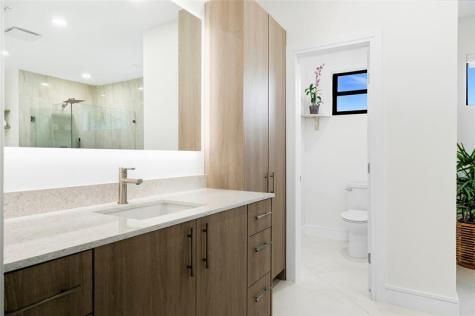 10038 Vestal Place Coral Springs FL 33071