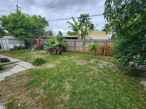 3523 NW 33rd Court Lauderdale Lakes FL 33309